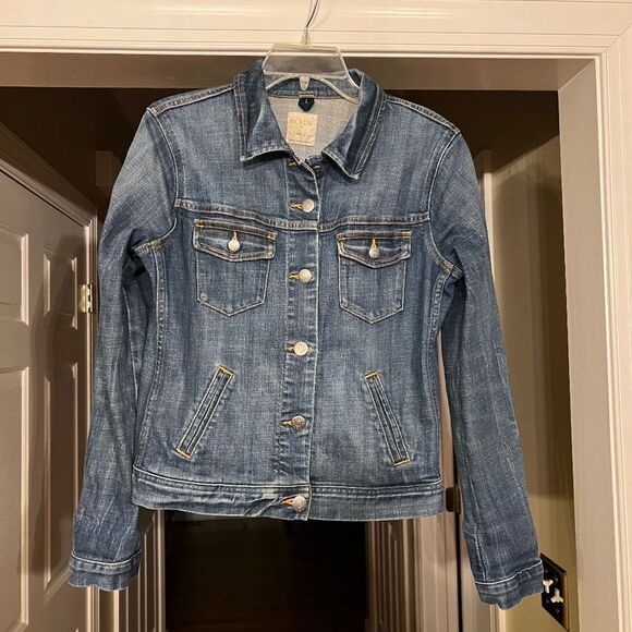 Women's J.Crew Factory Blue Jean Denim Trucker Style Jacket Size SMALL - Picture 1 of 3